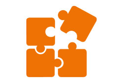 Prozess-Puzzleteile Icon zeigt vier Puzzleteile, die ineinander greifen